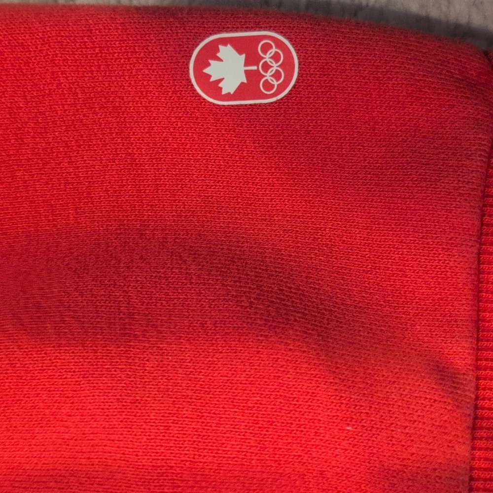lululemon Team Canada Steady State Hoodie *COC Logo - Picture 11 of 13